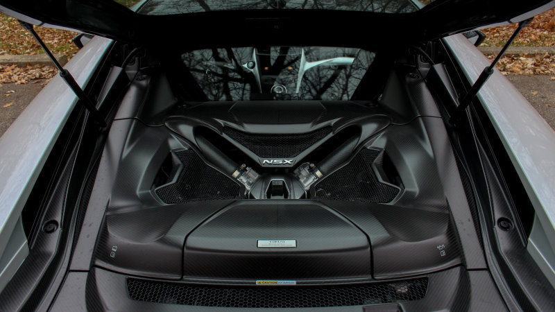 Acura NSX engine photo