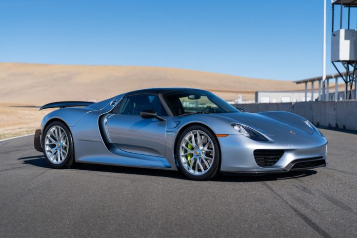 Porsche 918 Spyder 