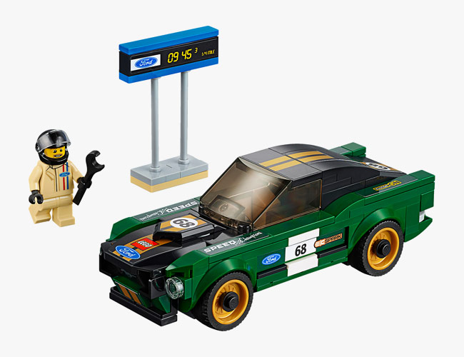 LEGO’s New 1968 Mustang Fastback Is $15 and Completely Awesome
