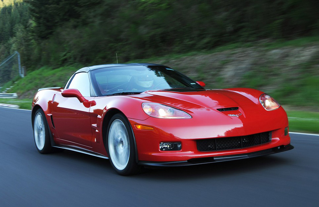 Corvette ZR1 Beats New Viper GTS and Sets Laguna Seca Record | Sx-Z