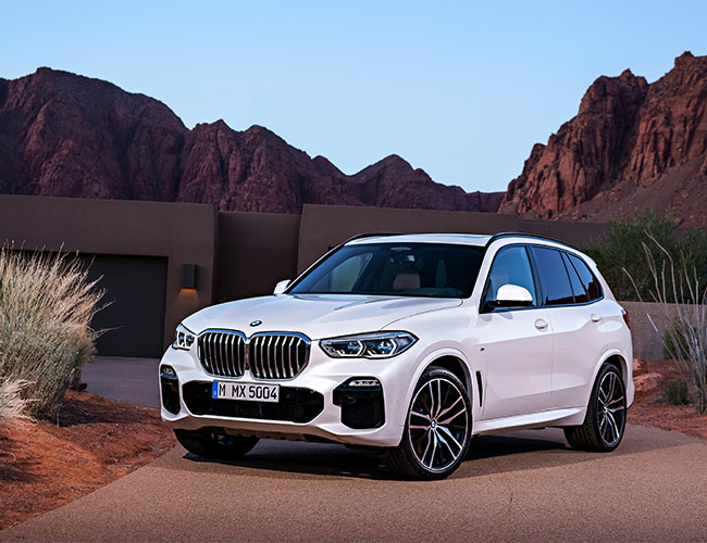 The 2019 BMW X5 Is the Nearly $10,000 More Affordable Than the Mercedes GLS