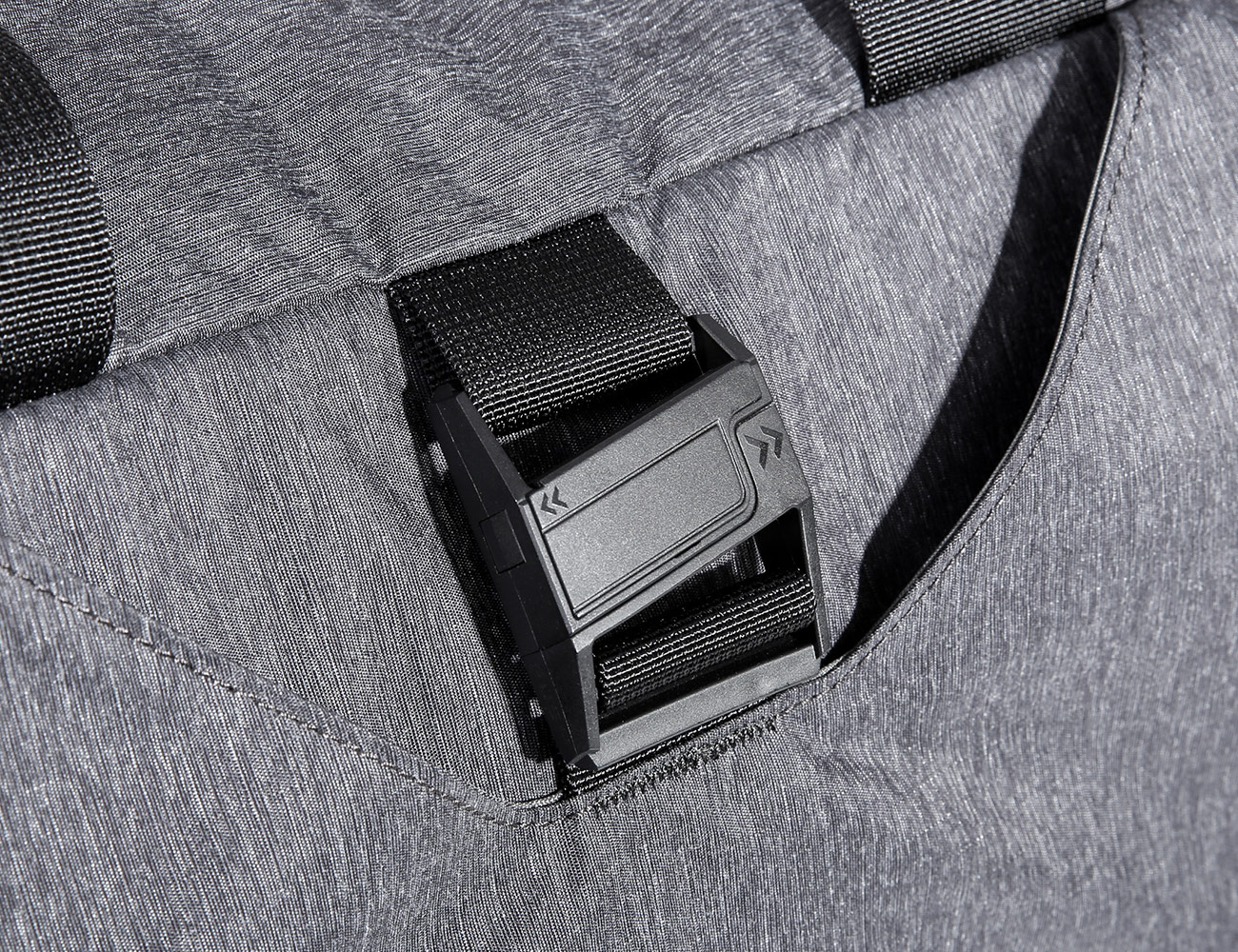 Aer Go Bag Fidlock Clasp