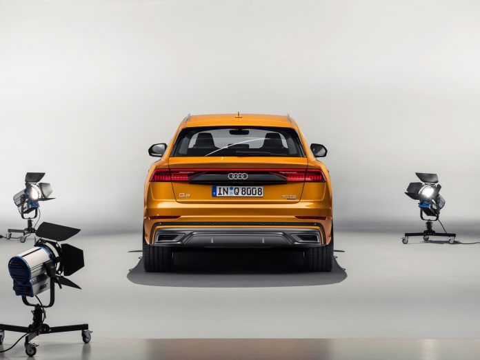 Audi Q8 Studio Photos