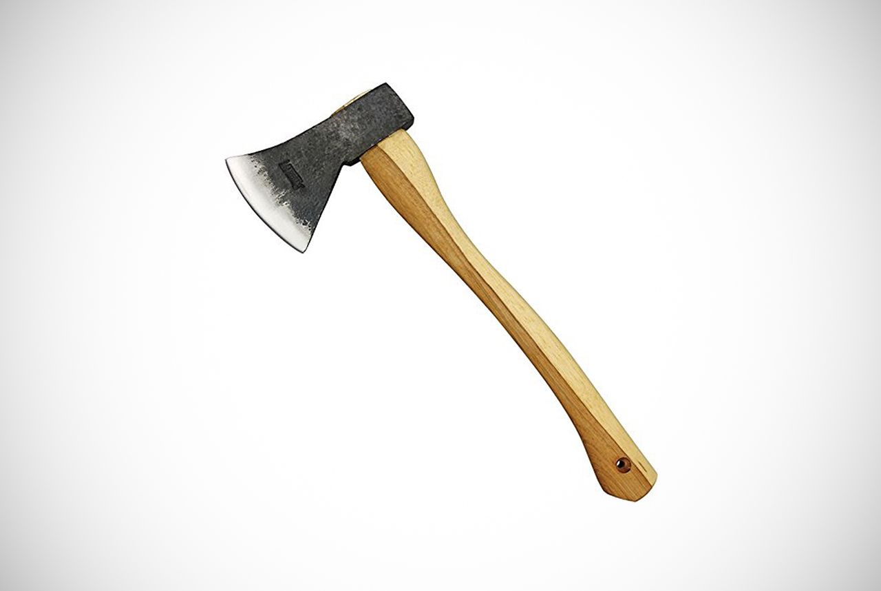 Best 15 Hatchets And Axes For Camping
