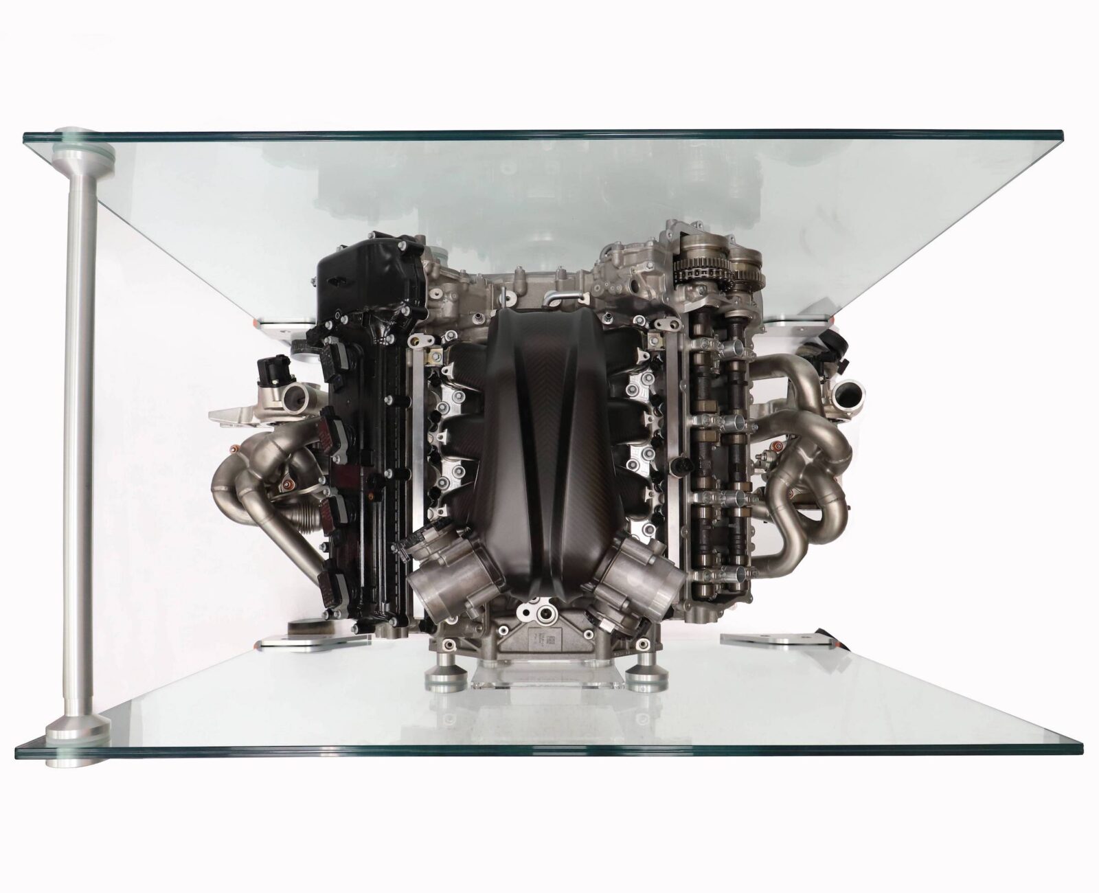McLaren M838T / M840T engine