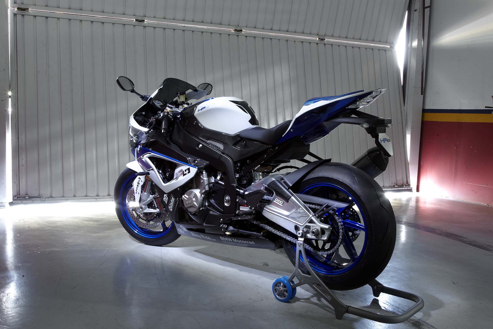 Sx-Z | BMW HP4 Based On The S 1000 RR