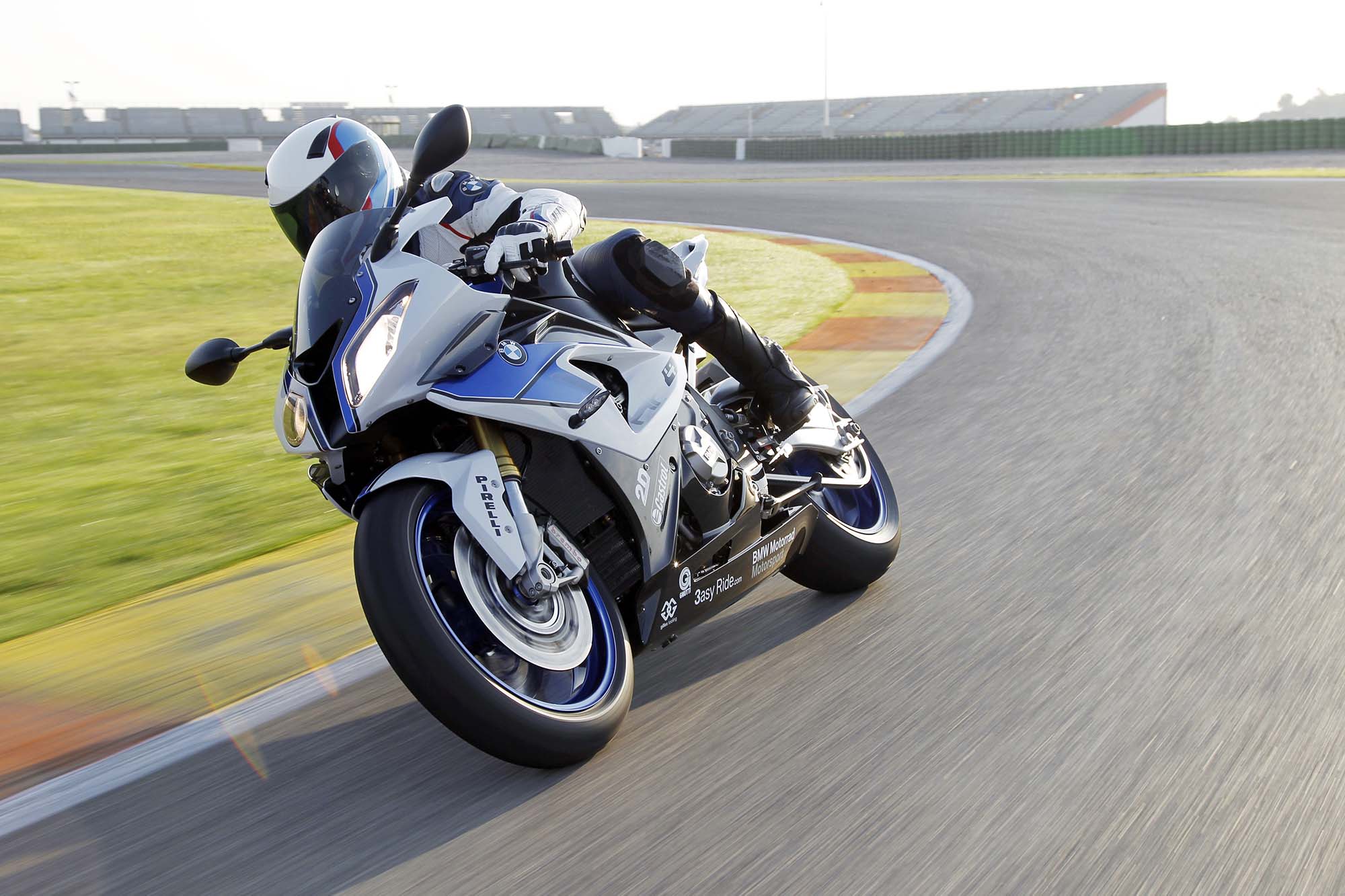 Sx-Z | BMW HP4 Based On The S 1000 RR