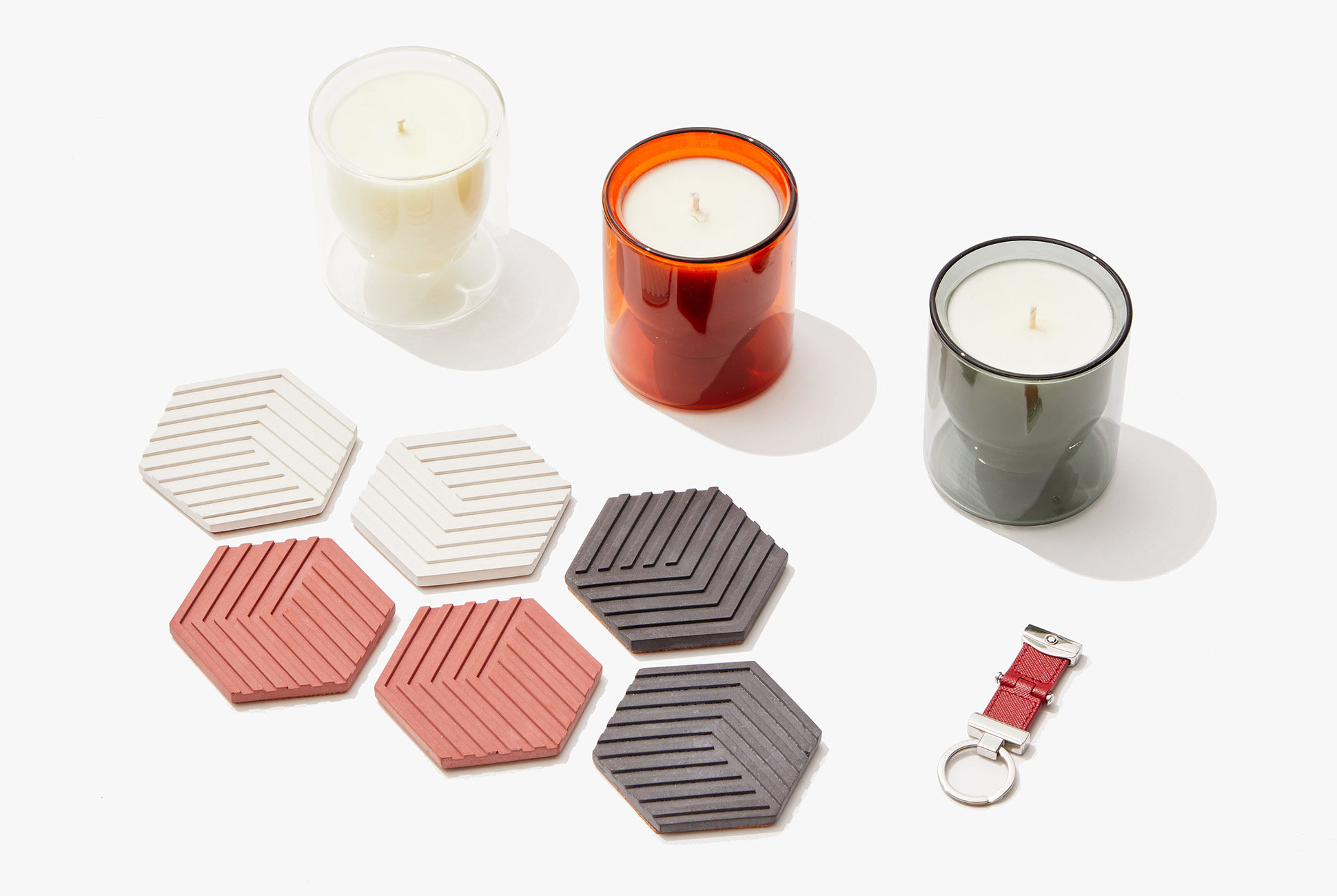 Here-Are-8-Beautiful-Things-for-the-Perfect-Dresser-Top-Gear-Patrol-other-slide-2