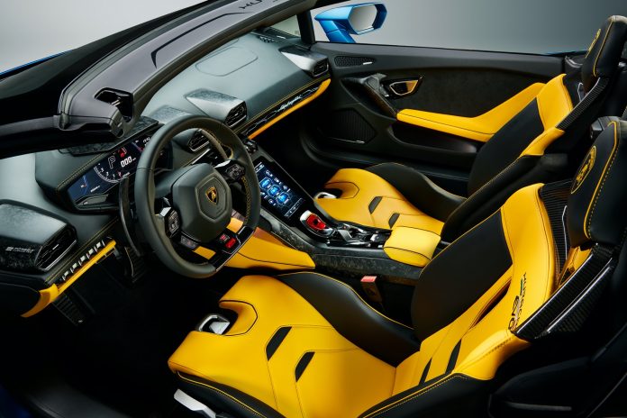 Lamborghini Huracan Evo Rear Wheel Drive Spider Interior