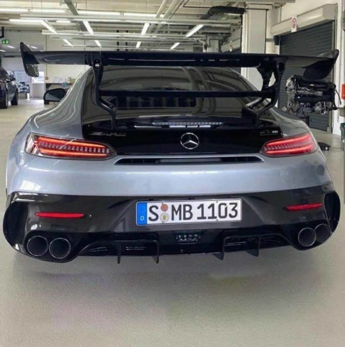 Leaked Mercedes-AMG GT R Black Series