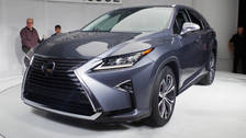 The 2018 Lexus RX350L is here ... with space for seven