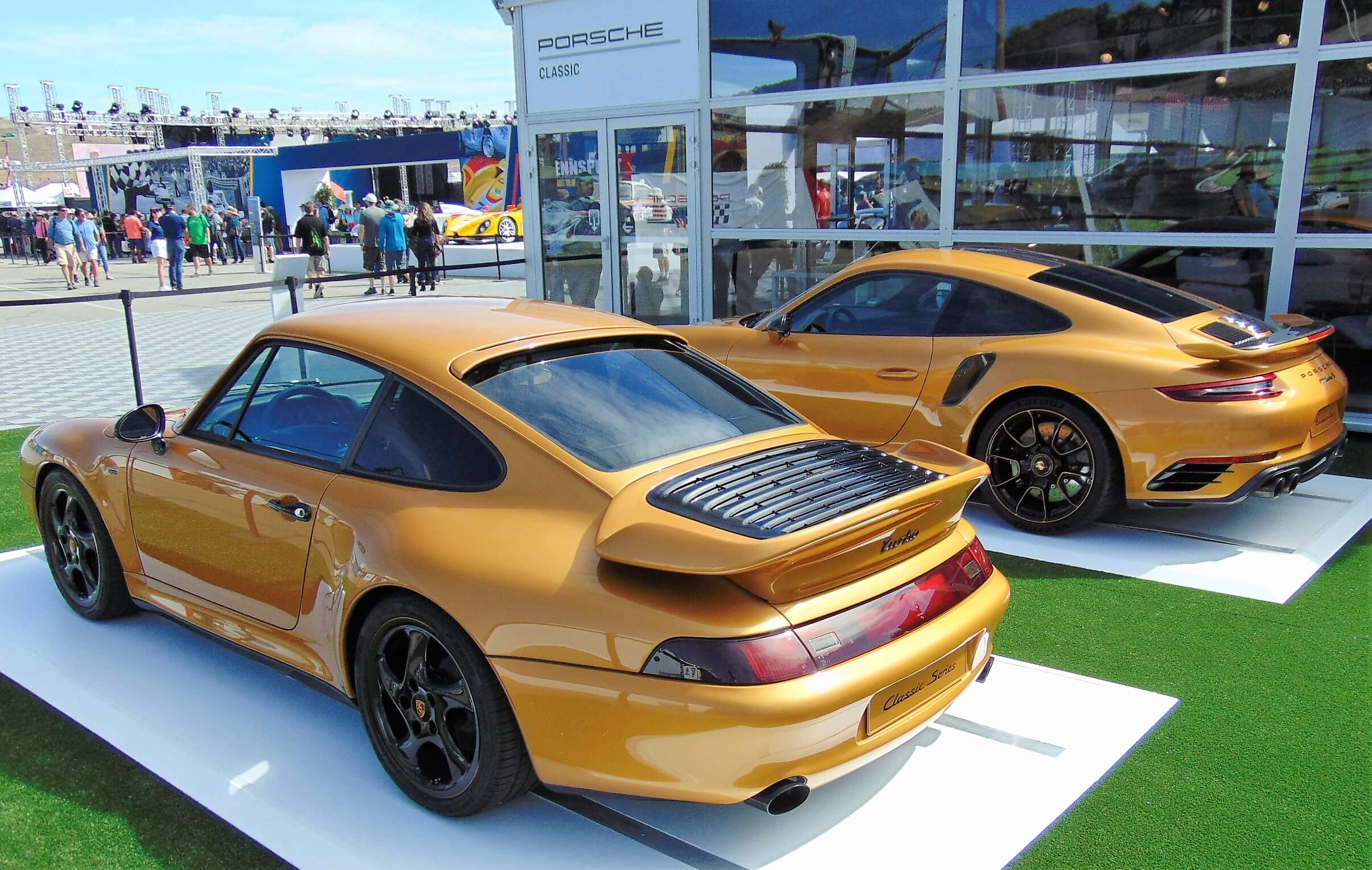Porsche Turbo S Exclusive Series restored representations