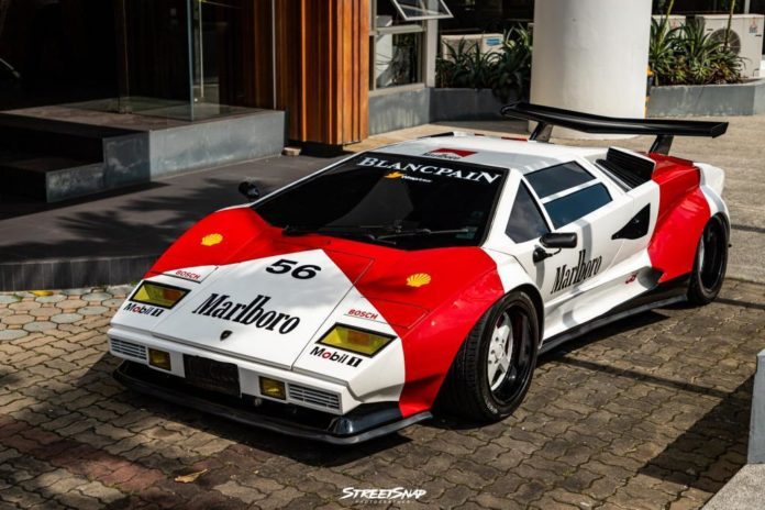 Lamborghini Countach Replica livery