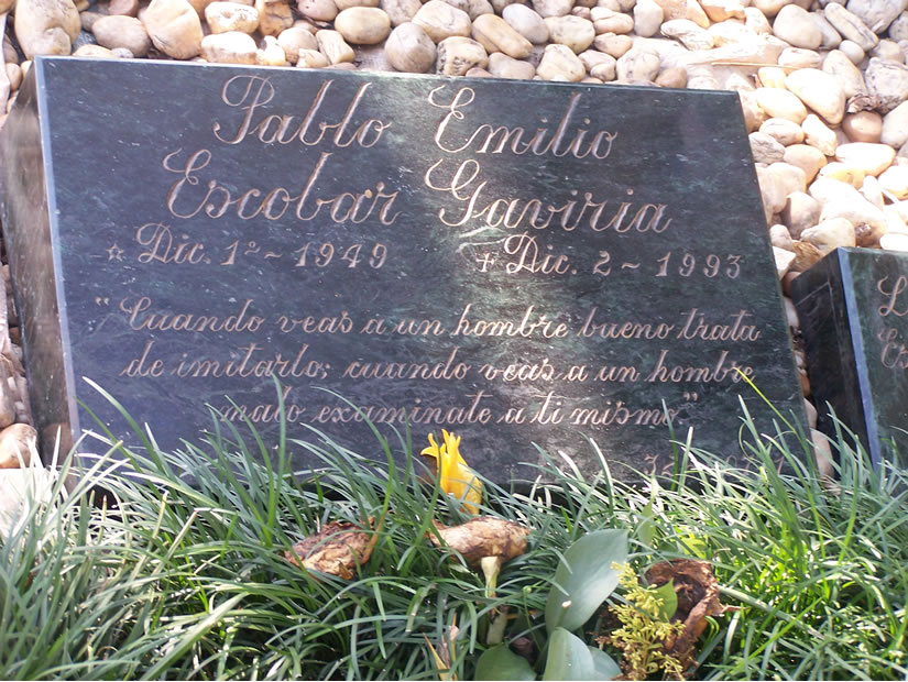 Pablo Escobar Grave - Cemetario Jardins Montesacro, Itagui, Colombia