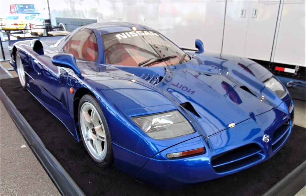Nissan R390 GT1 Blue