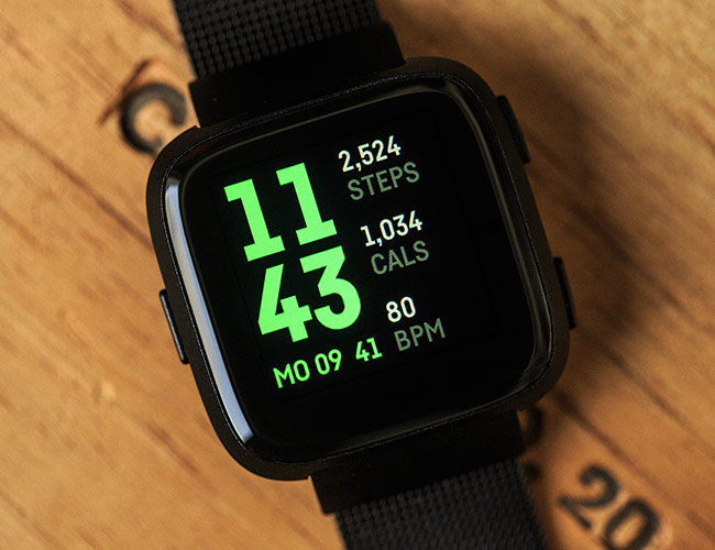 This Smartwatch Is for Anybody Who Doesn’t Think They Want a Smartwatch