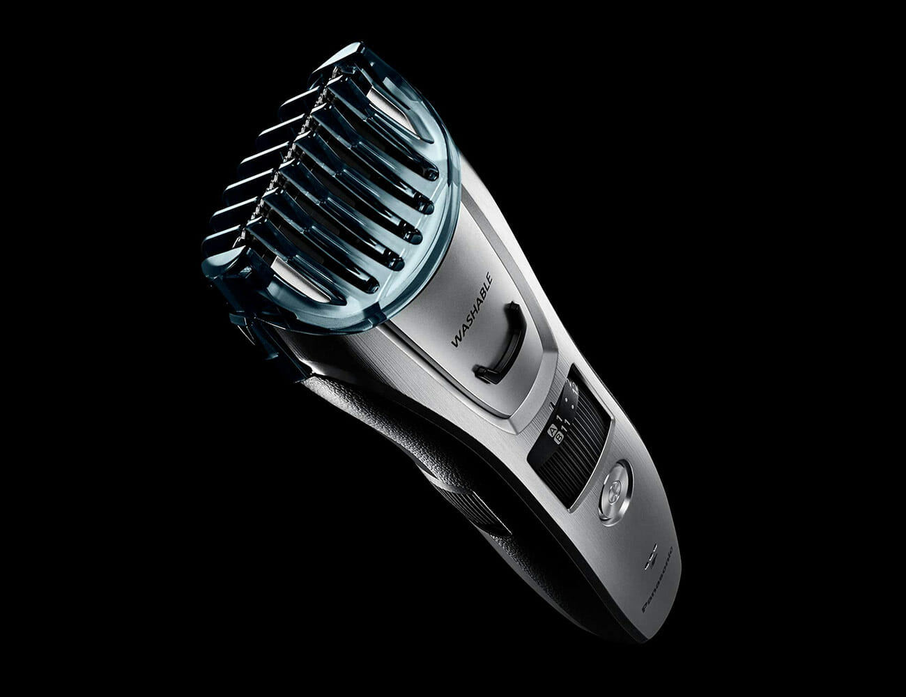 beard trimmer with adjustable guard