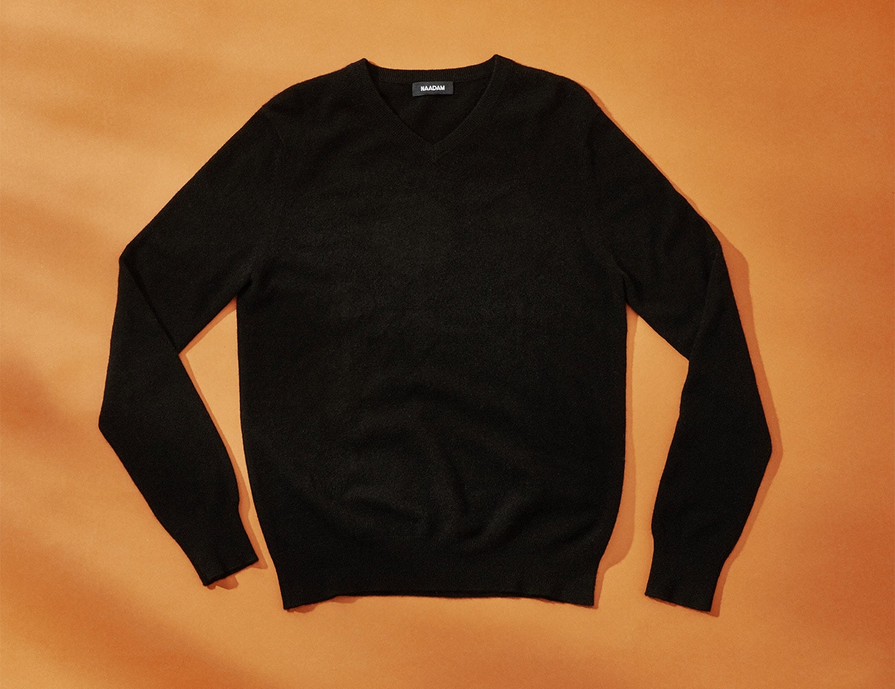 The-Best-Cashmere-Sweaters-for-100-or-Less-Gear-Patrol-Nadaam-Slide-1