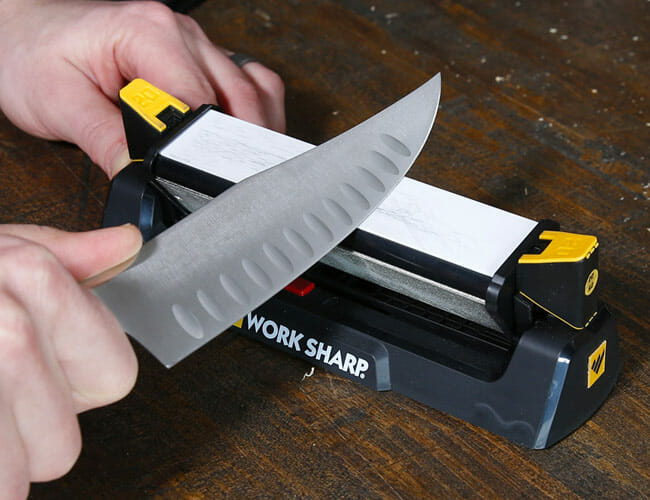 This Tiny and Affordable Pellet Grill Is Exploding on Indiegogo