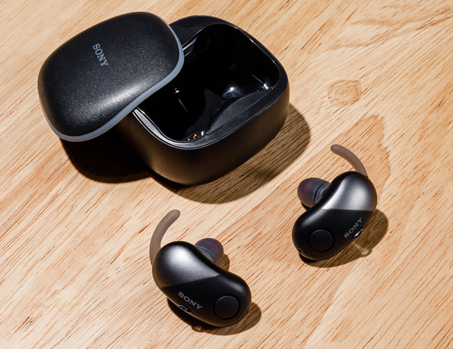 Review: Sony’s True Wireless Earphones Also Come with Noise-Cancellation