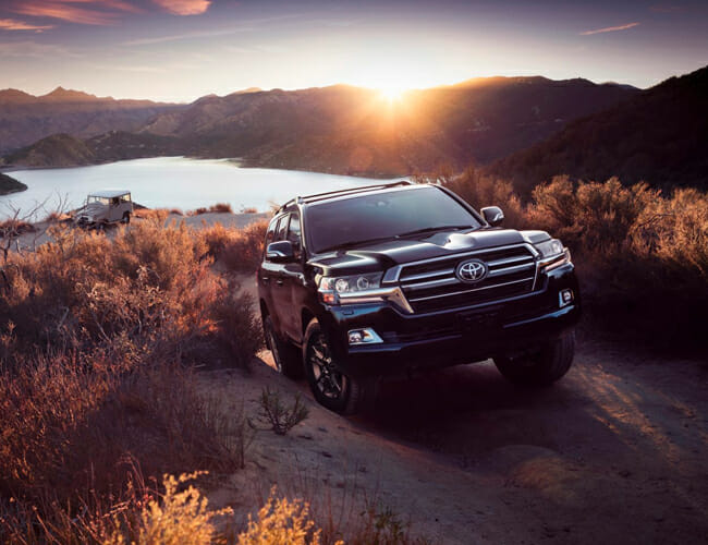 Toyota’s Next Land Cruiser May Not Show Up As Soon As We’d Like
