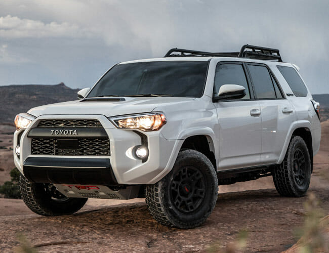Toyota’s 2 Best Off-Roaders Are Fresh for 2020