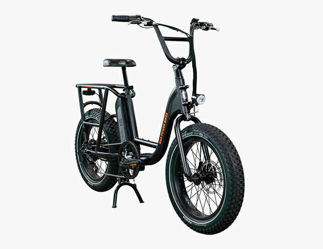 This New E-Bike Is Insanely Affordable and Practical