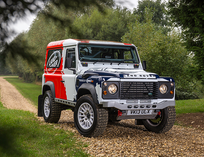 Is Land Rover Planning to Attack the Ford Raptor With a Badass Defender?