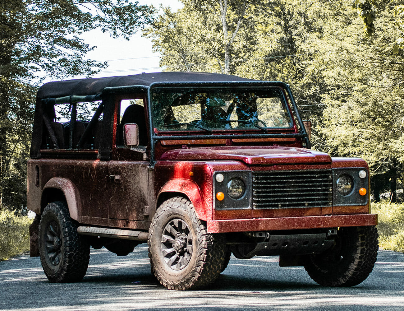 This Perfect Classic Defender Is Actually Brand-New From the Ground Up