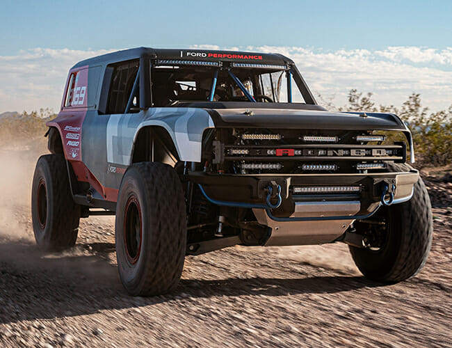 We Just Found New Evidence the Ford Bronco Will Have a Stick Shift