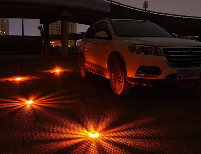 Before Winter Hits, Make Sure Your Car Has These Essential Items