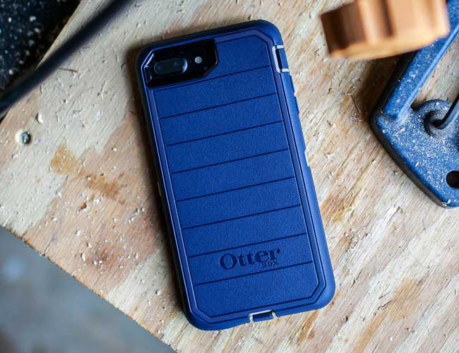 How the Pandemic Brought Me Back Around to the Hard Phone Case