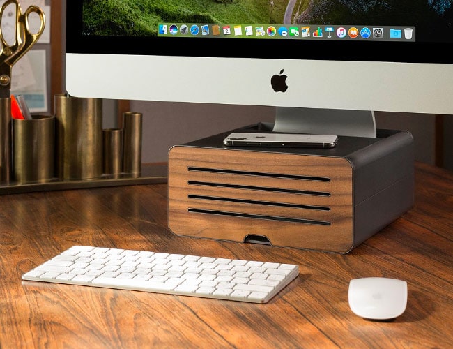 This Is the Perfect Desktop Accessory for iMac