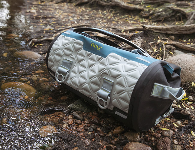 Otterbox Now Makes Waterproof Duffle Bags. And They Look Pretty Sweet