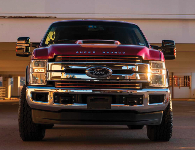 This Custom-Made Super Bronco Is the Ford We Can Only Dream of Owning