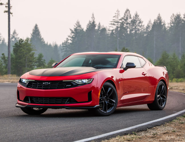 2019 Chevrolet Camaro Turbo 1LE Review: A Track Pack That Continues the Hot Streak
