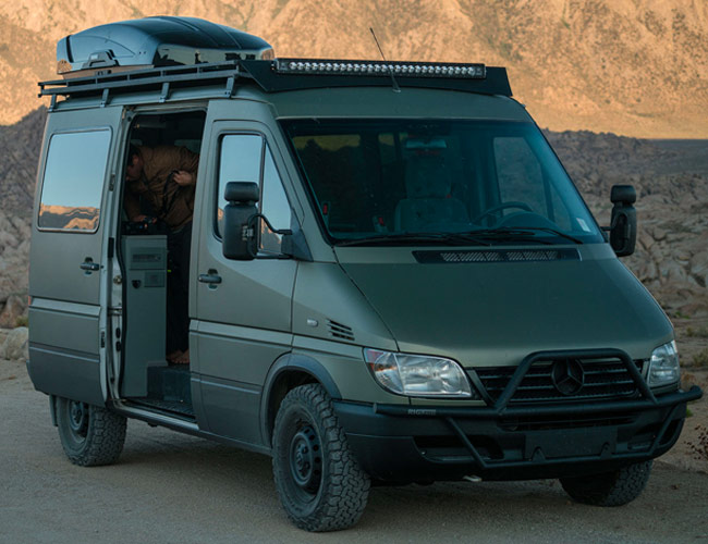 How to Navigate #Vanlife Problems with Your Partner