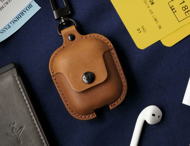 This Is a Stylish, Leather Carrying Case for Your AirPods