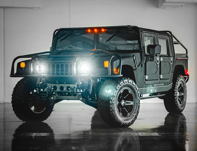 This Super-Lux Hummer Could Be Your New Dream Overlanding Rig