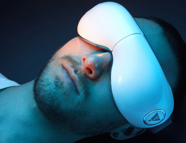 Combat Screen-Time Fatigue With This Wearable Eye Massager