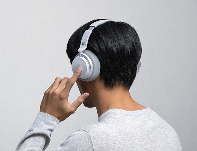 Microsoft Just Beat Apple to the Noise-Canceling Punch