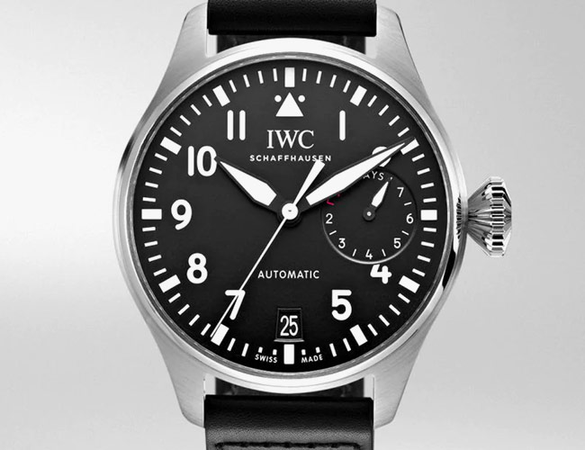 5 Questions to Ask Before You Buy a Pilot’s Watch