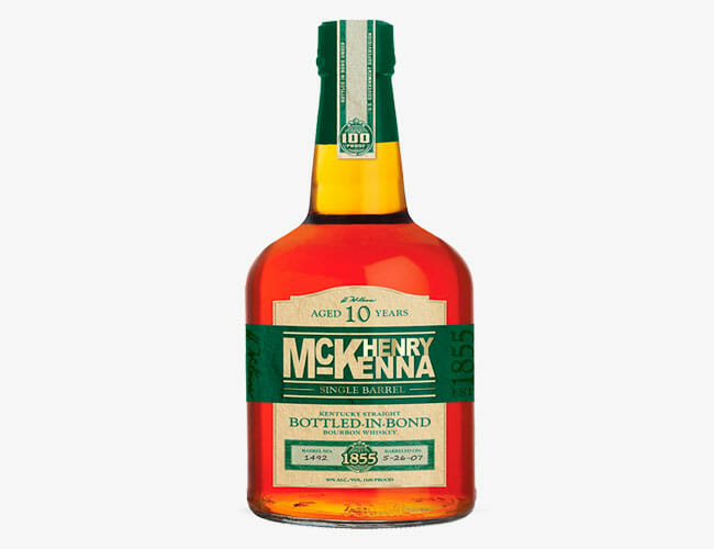 Experts Just Named a $30 Bourbon the Best Whiskey in the World