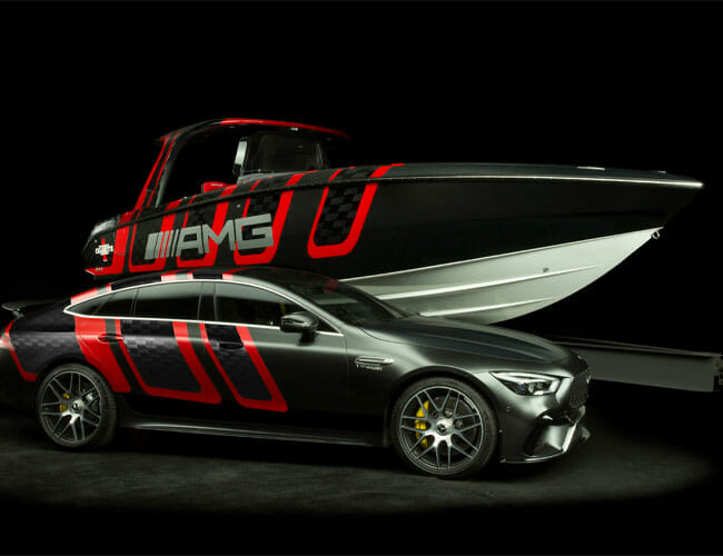 Mercedes-AMG and Cigarette Racing Made a 1,600-Horsepower Boat