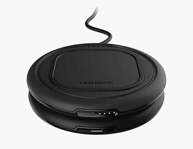 Otterbox’s System of Stackable Batteries Is for People Who Hate Charging Cables