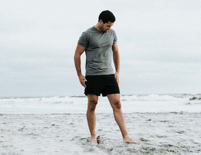 This Premium Fitness Brand Is Selling New Workout Tees at Cost, but There’s a Catch