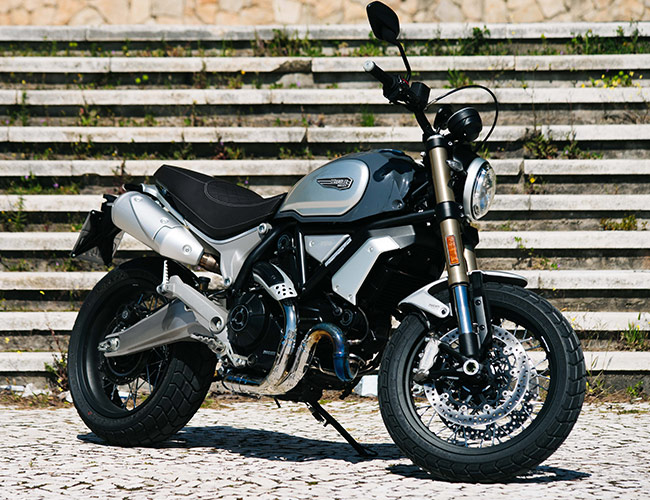 The Range-Topping 2019 Ducati Scrambler 1100 Is Torquey, Tech-Filled and Supremely Poised