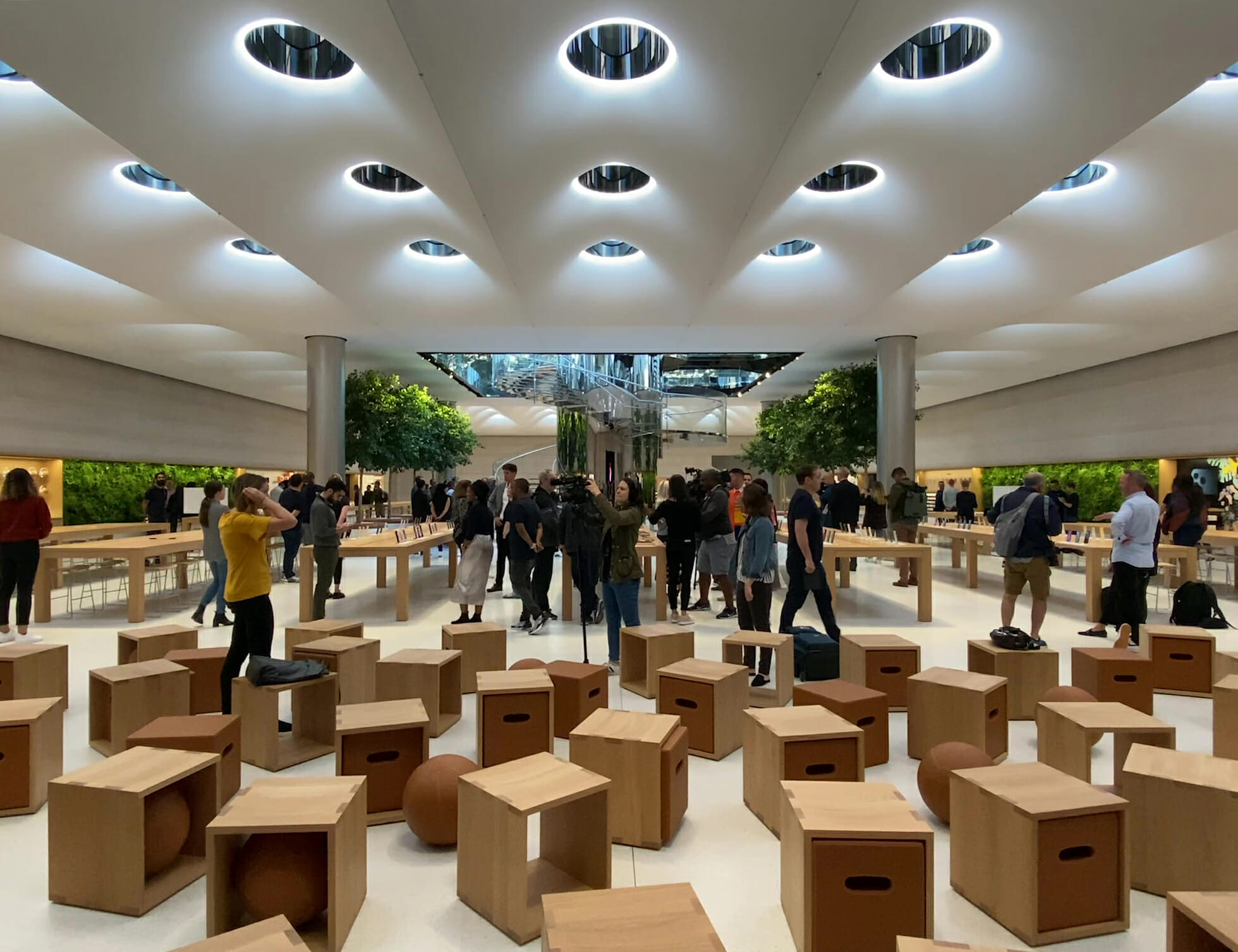 Testing the iPhone 11 Pro Max Camera: 4K 60fps Video Looks Incredible