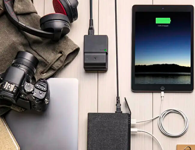 The Essential Gear You Need to Stay Productive While Working From Home