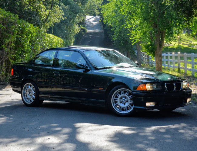 The Affordable BMW M3 of Your Dreams Is Up for Grabs Right Now